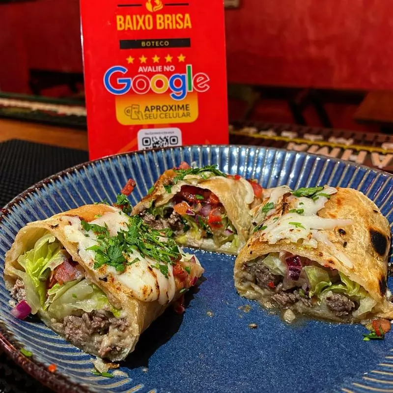 BURRITO DE CARNE OU FRANGO