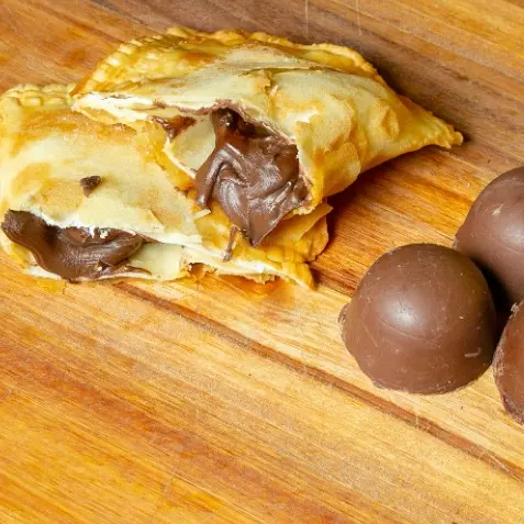 Pastel Brigadeiro