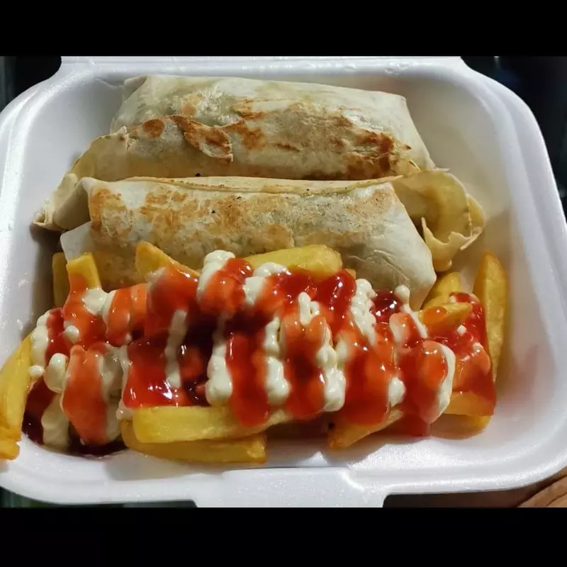 Burrito Doble De Pollo Con Papas