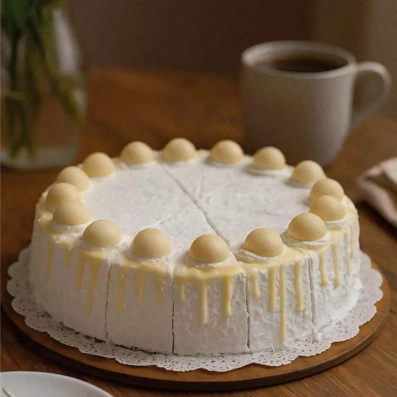 Tarta Raffaello con licor de coco