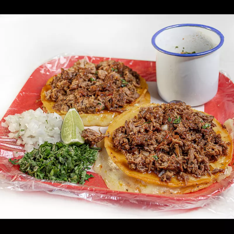 Birria De Res (2 pzas)