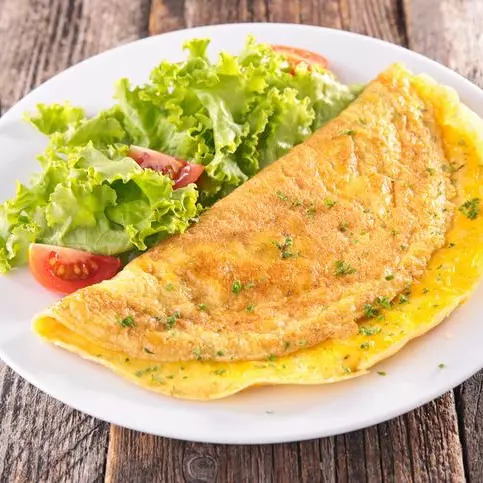OMELETE DE QUEIJO