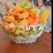 POKE BOWL DE SALMAO COM CAMARÃO