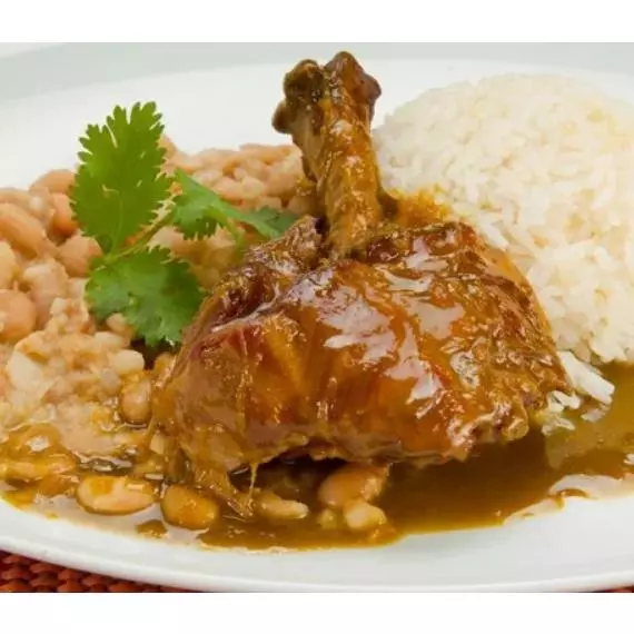 PATO GUISADO CON FREJOL