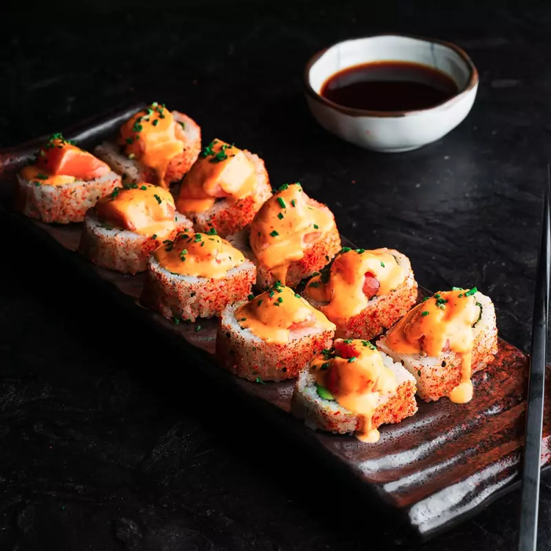Nueva China Maki