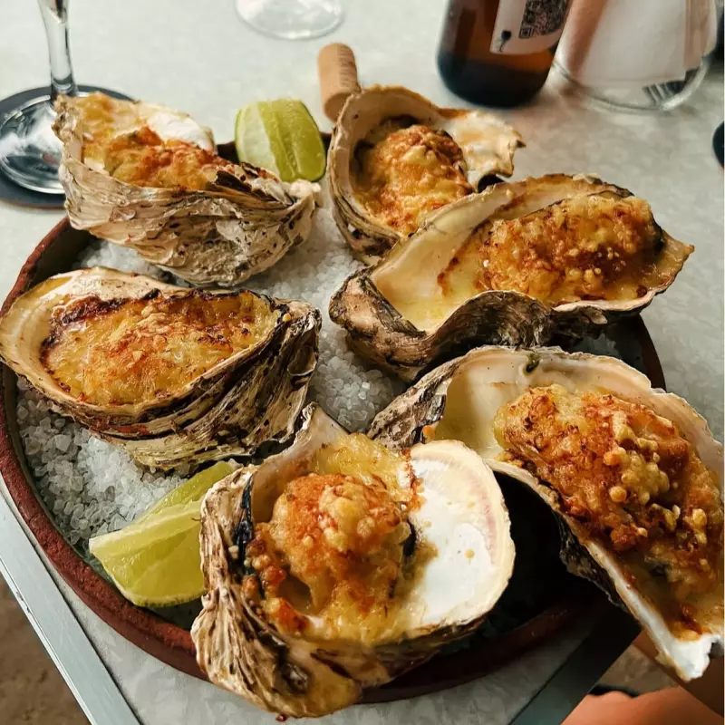 Ostras Gratinadas (6und)