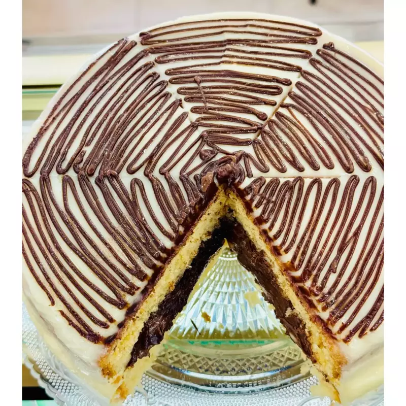 Fatia de nido com nutella