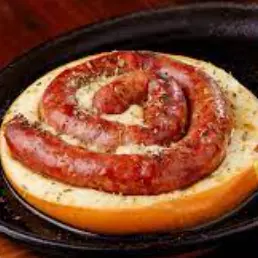 Linguiça com queijo provolone