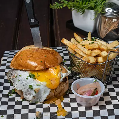 A Huevo Burger