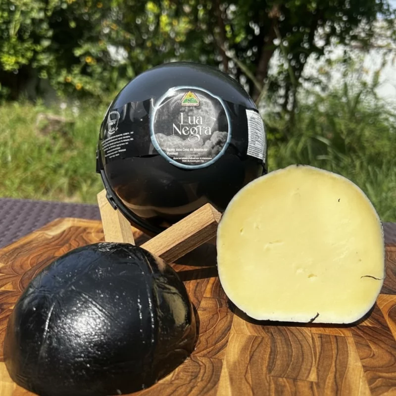 QUEIJO LUA NEGRA 800g