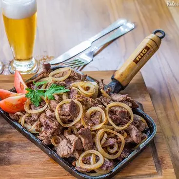 Porção de Filé Mignon Acebolado