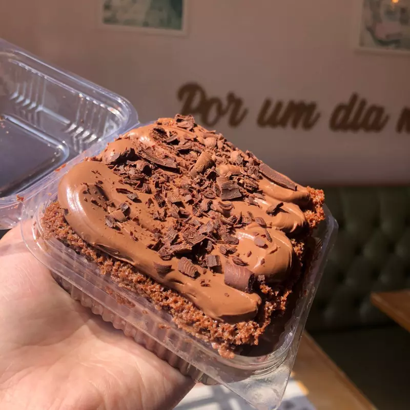BOLO GELADO DE BRIGADEIRO LOW CARB
