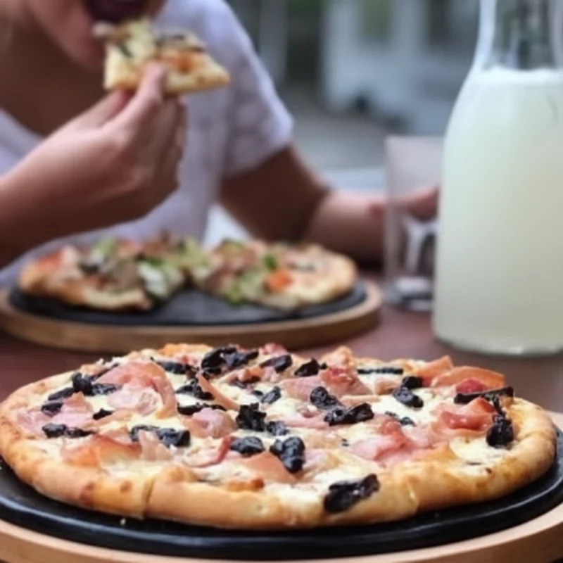 Jamón, tocineta ahumada y Ciruela