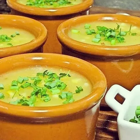 Caldo de Mocotó