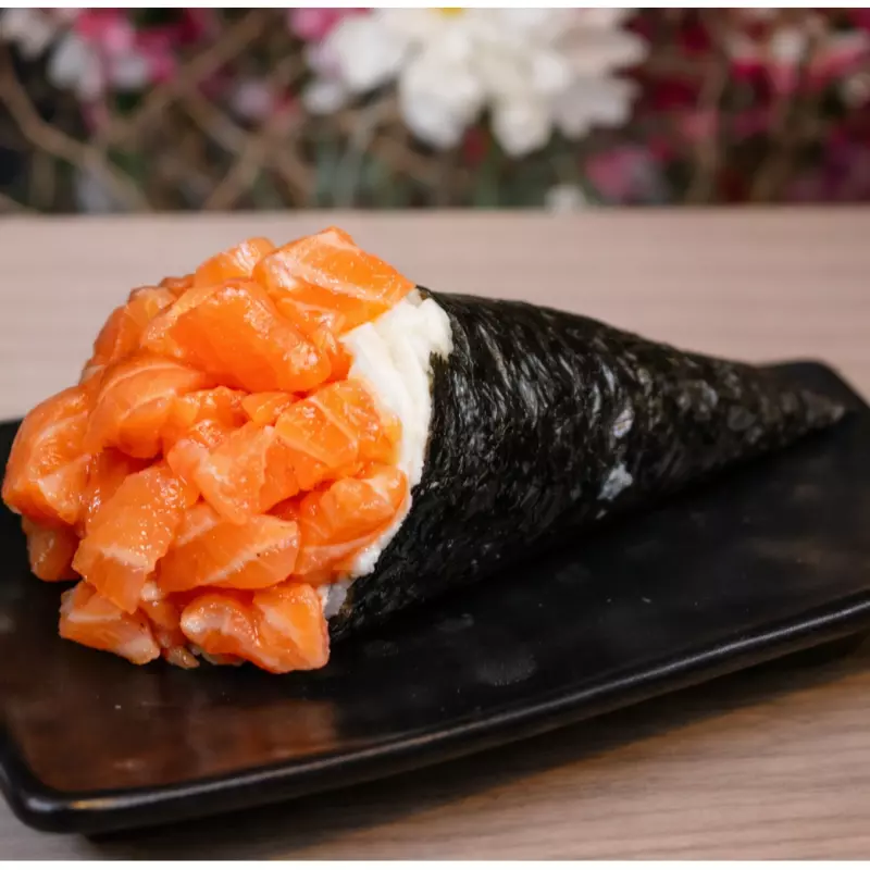 TEMAKI SALMÃO