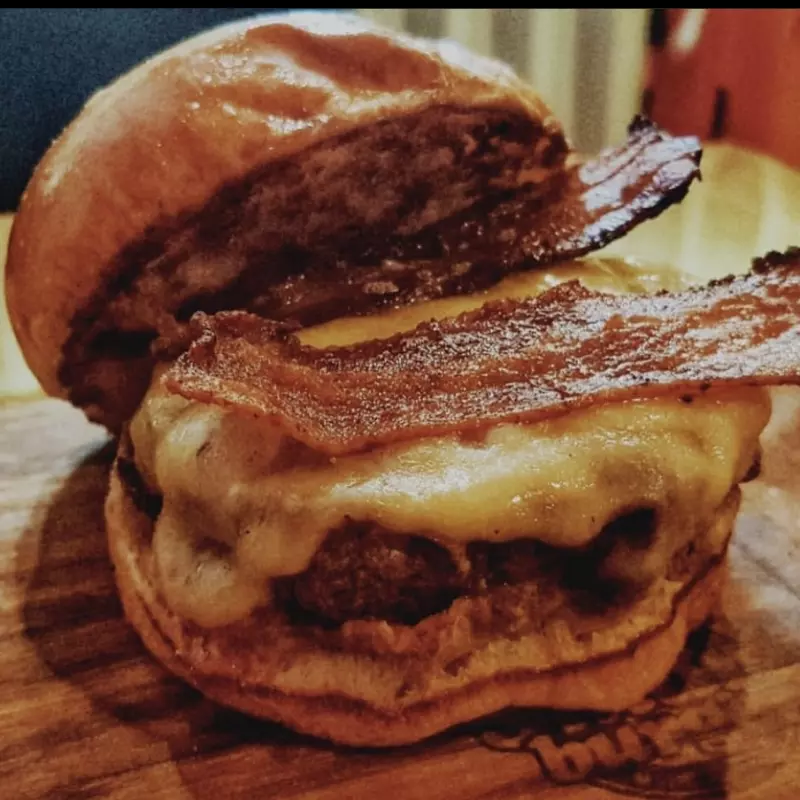 Burger Caúra
