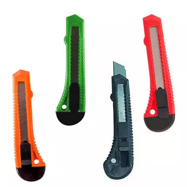 Estilete largo 18mm LeoArte