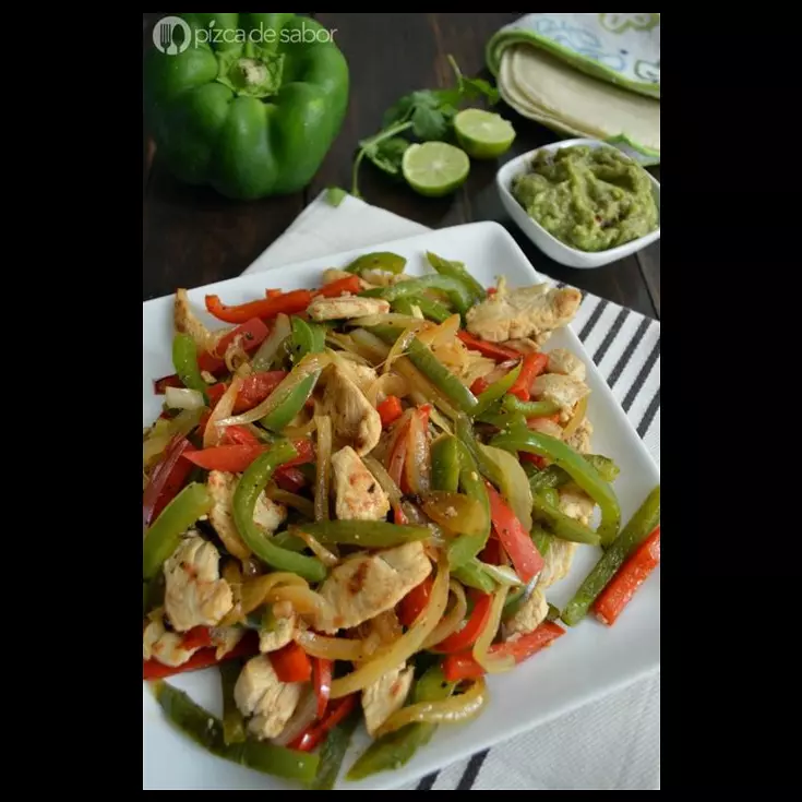 FAJITAS DE POLLO