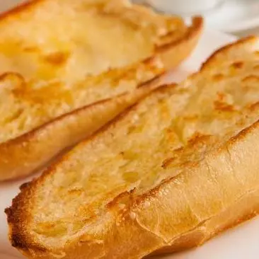 PÃO NA CHAPA COM MANTEIGA