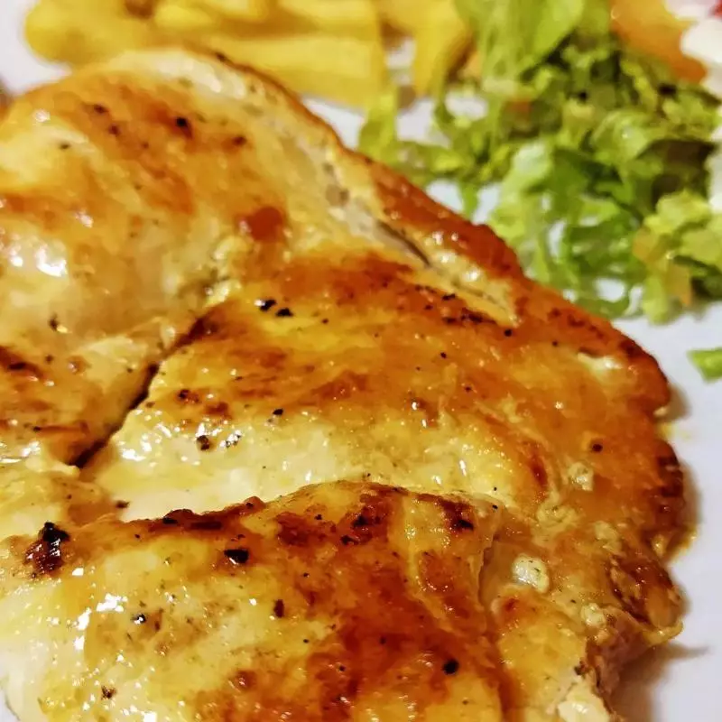PECHUGA DE POLLO A LA PLANCHA