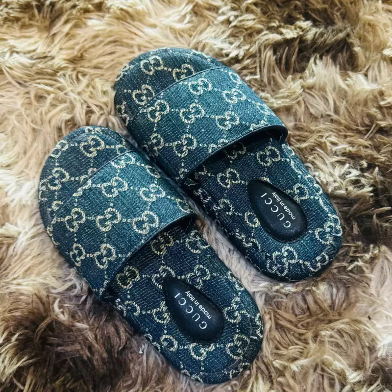 FLAT GUCCI JEAN