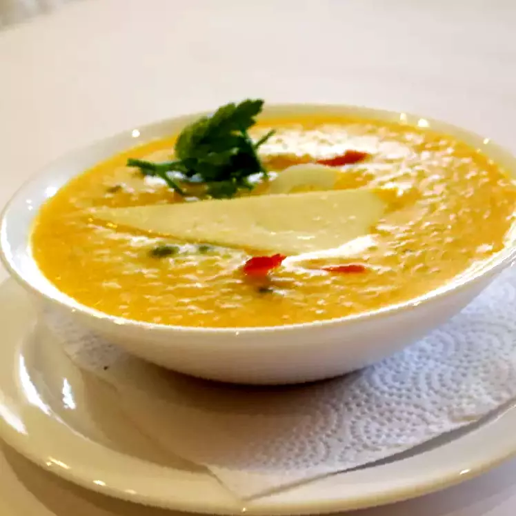 Menu almuerzo Martes-Viernes