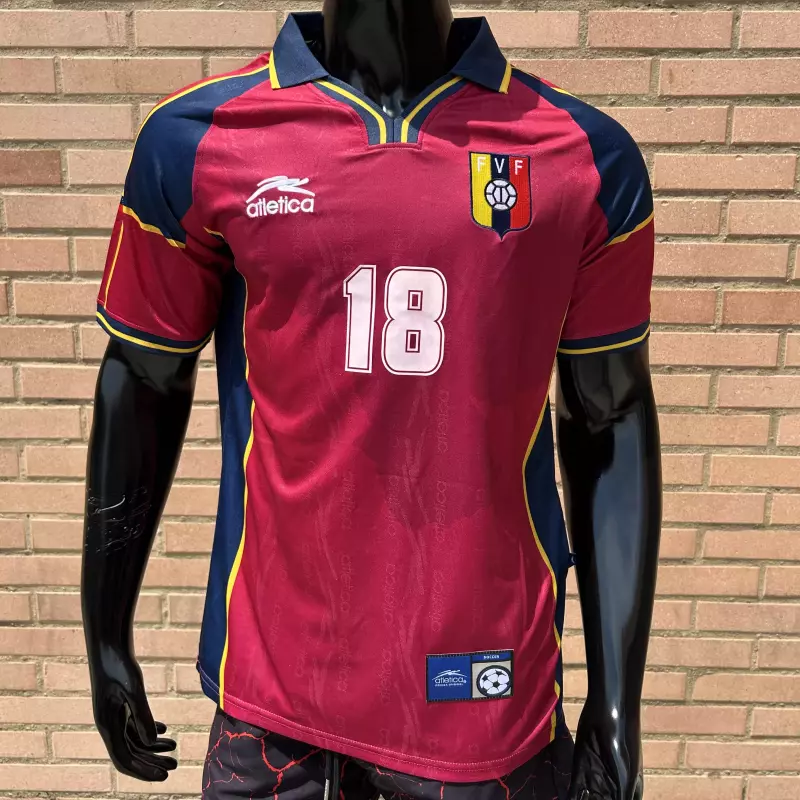Vinotinto Retro año 2000