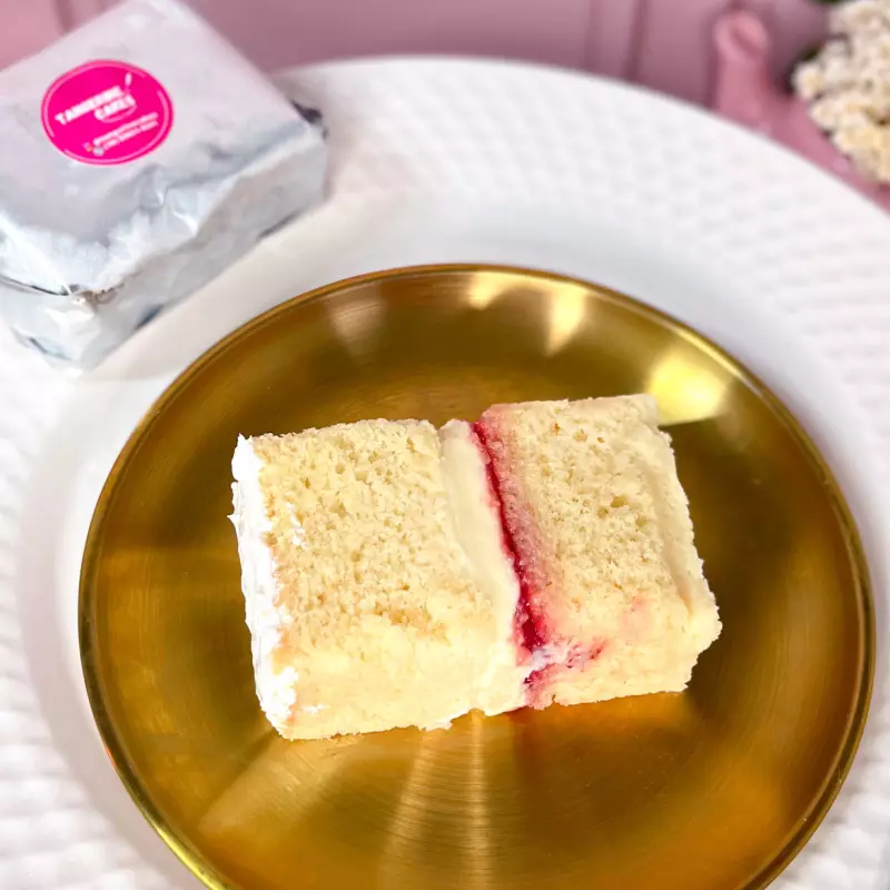 Bolo Gelado “Ninho C/geleia M”