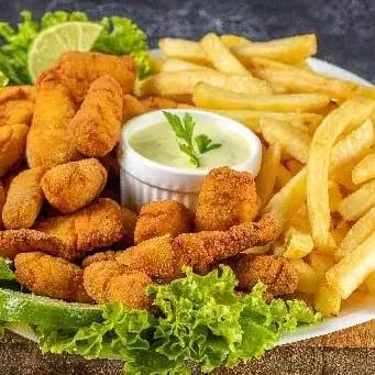 Isca de tilapia com fritas