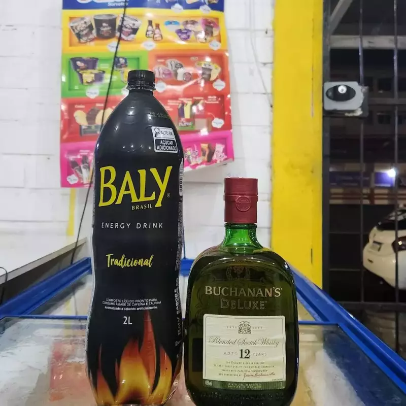 Kit  250 - Buchanan's Baly 2L