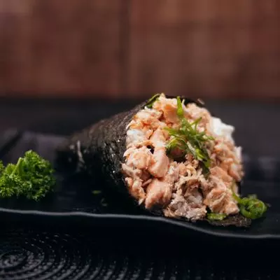 TEMAKI SALMÃO GRELHADO