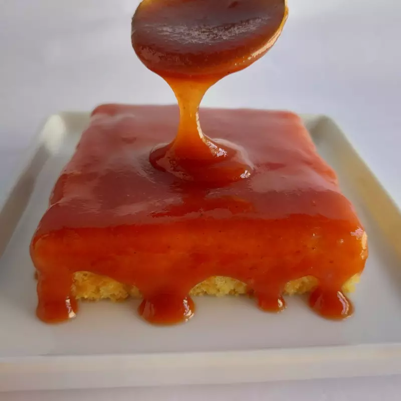 Bolo de Milho com Goiabada