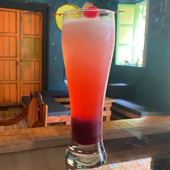 limonada de frutos rojos