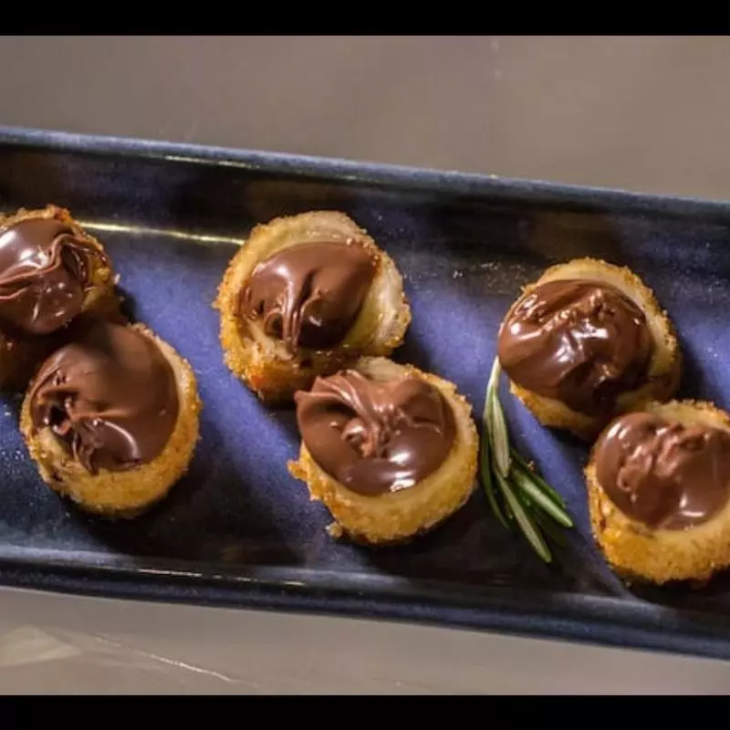 Hot banana com chocolate 6 unidades
