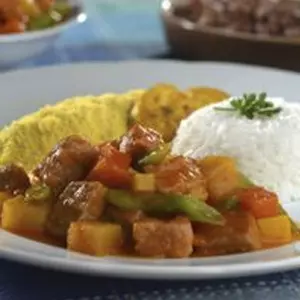 3056 - Picadinho Carioca c/ Farofa C