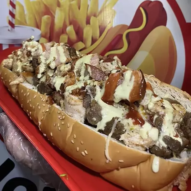 Cachorro quente misto