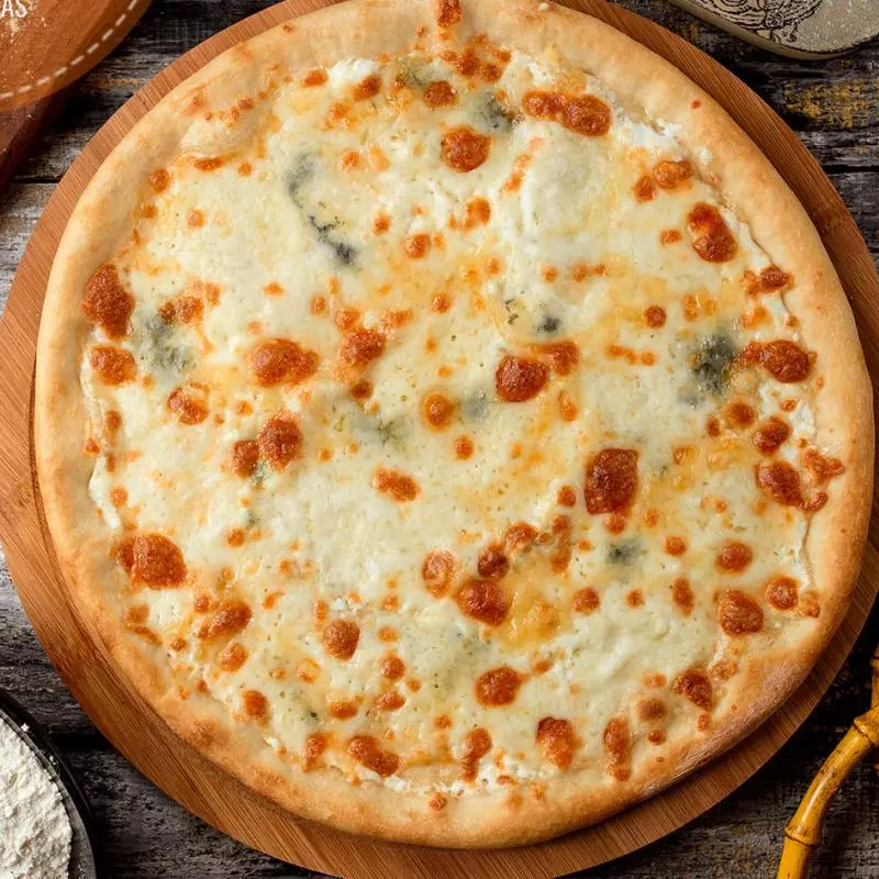 Pizza Queso Mediana