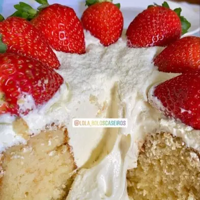 Vulcão Ninho com Morangos