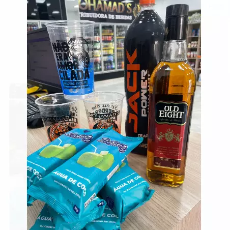 COMBO Old Eight Whisky - 900ml