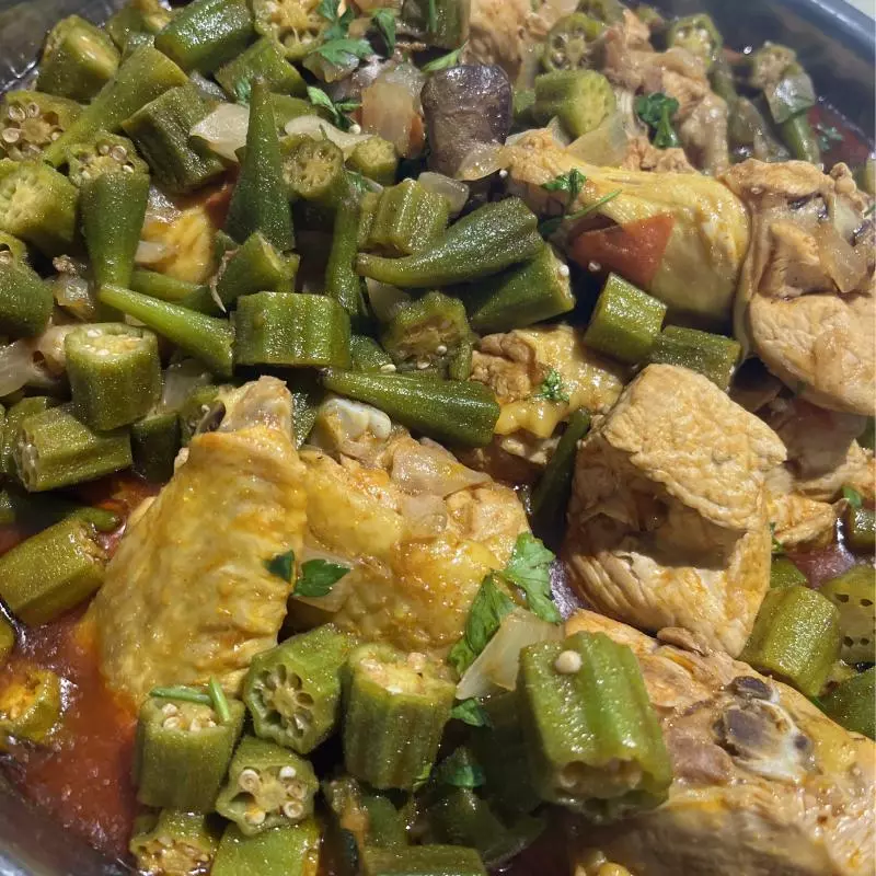 Frango com Quiabo