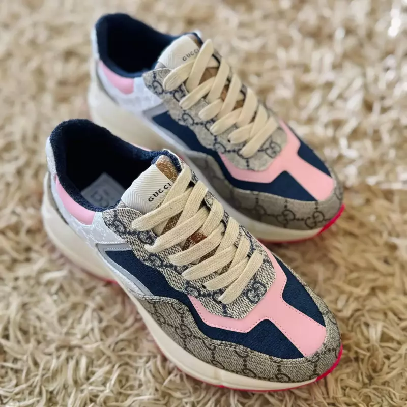 TENIS GUCCI RHYTON ROSE BLUE
