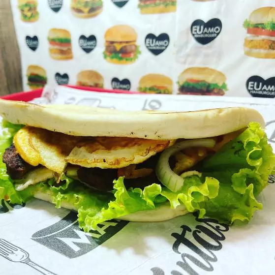 X- CALABRESA (PÃO ÁRABE)