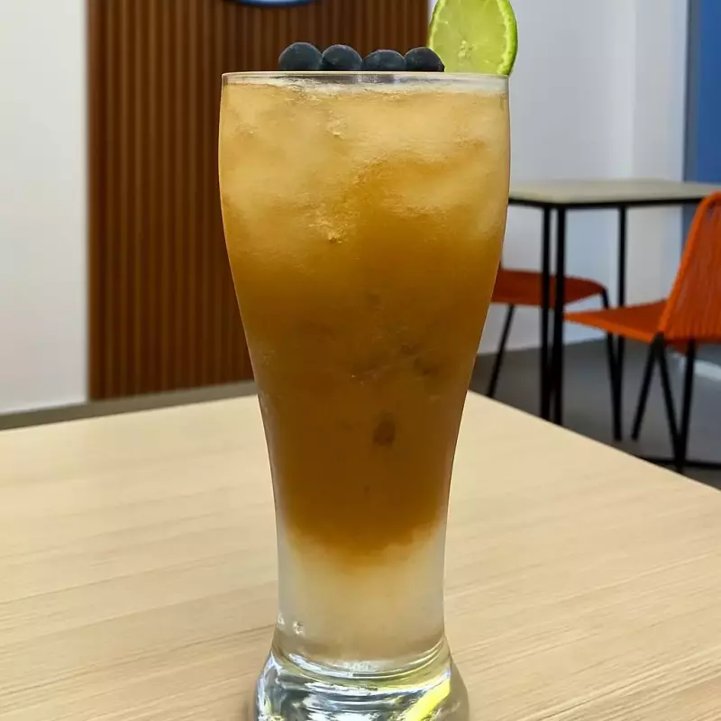 Soda de tamarindo