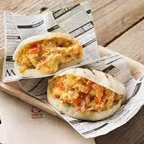 arepa rellena huevos pericos