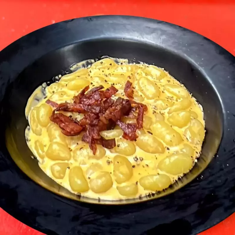 Ñoquis a la Carbonara sencilla