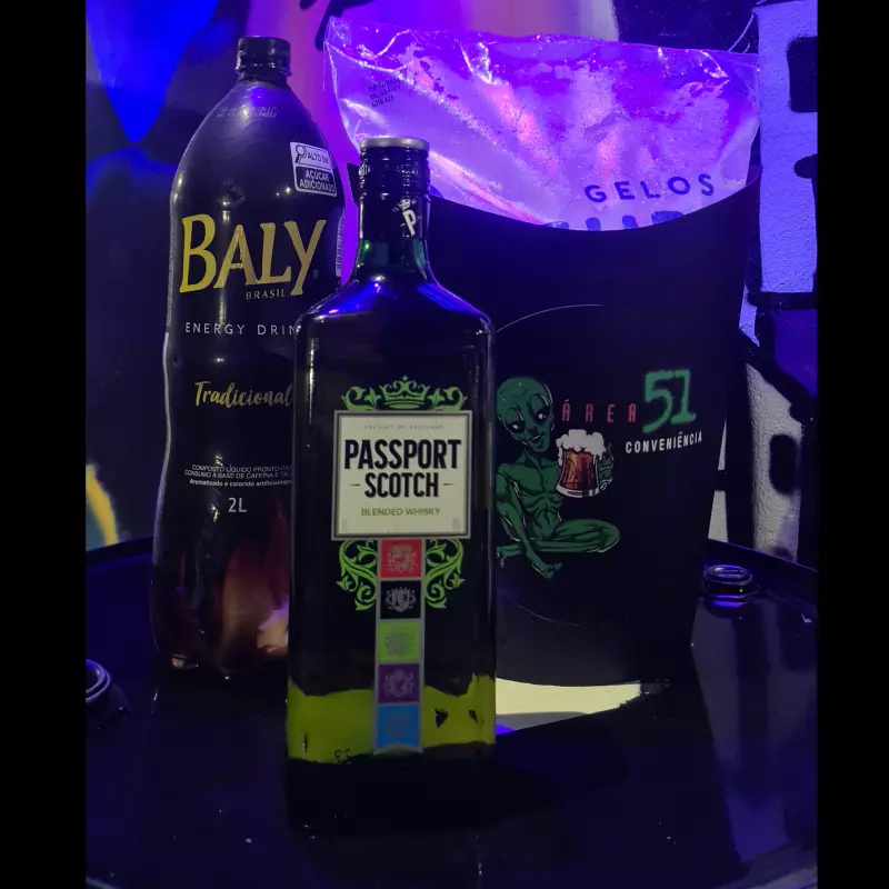 COMBO "WHISKY PASSAPORT"