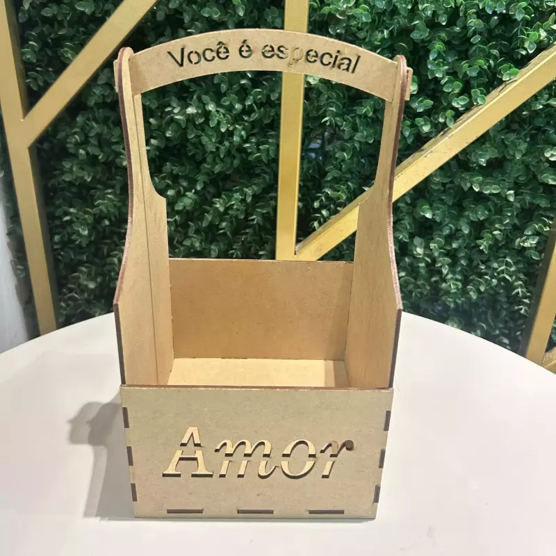 Cesta com alça vazada PQ : 502611