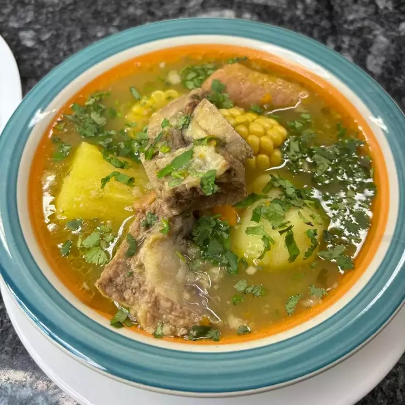 Sancocho ternera (domingos)