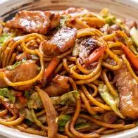 Yakisoba de Carne