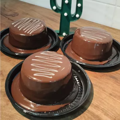 BOLO NESTLÉ (VULCÃO)